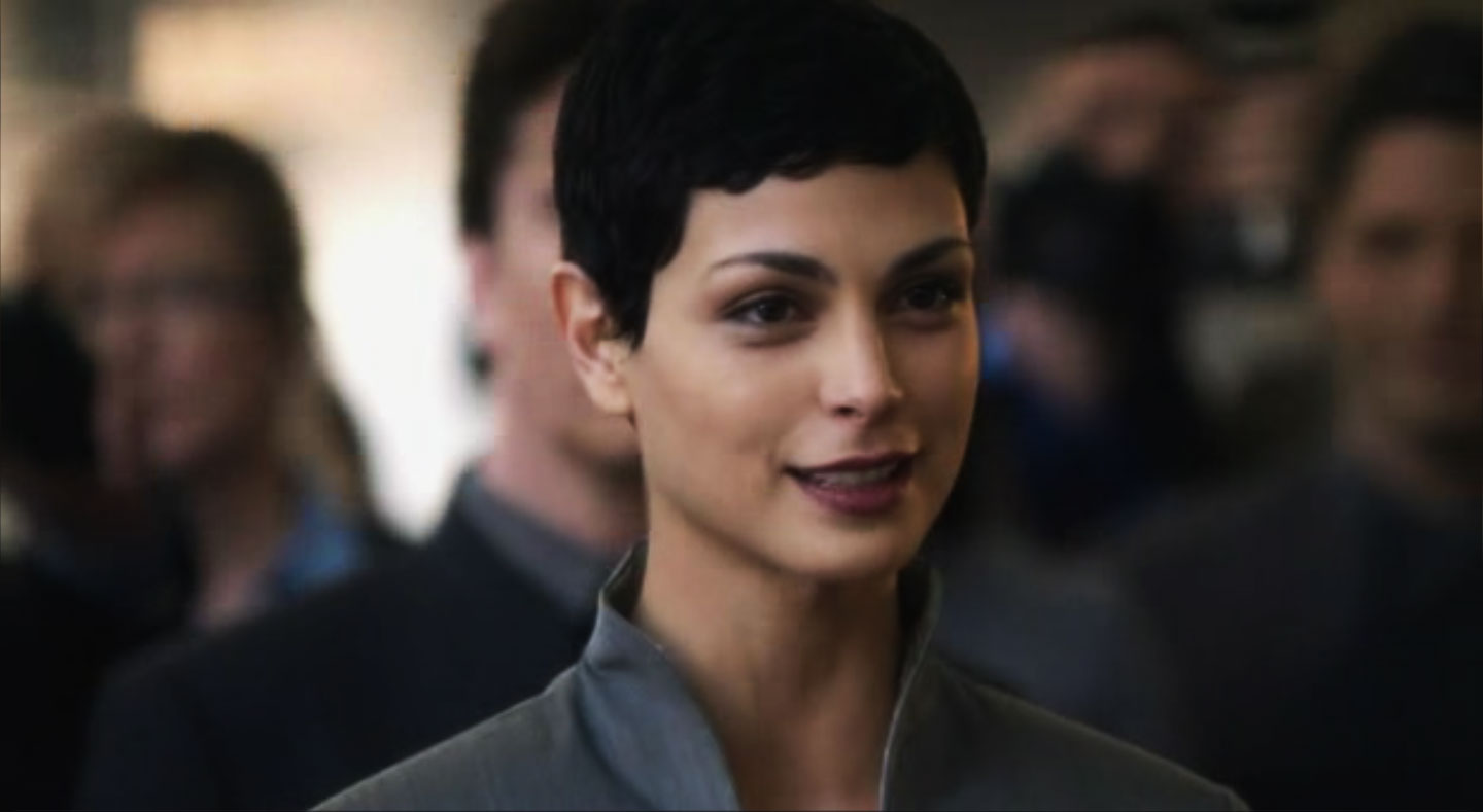 morena baccarin V short hairstyle pixie cut