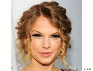 taylor swift curly updo hair