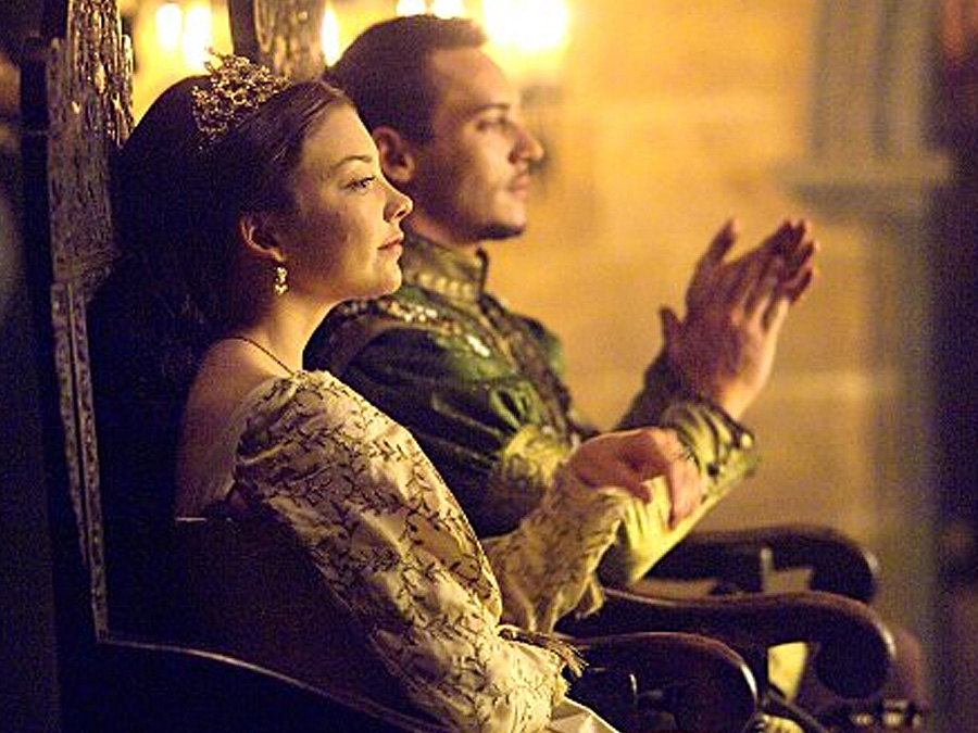 Natalie Dormer Hairstyles as Anne Boleyn in The Tudors 